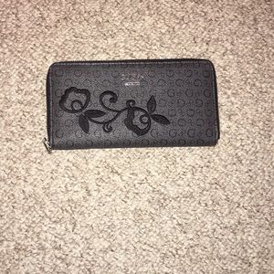 Like New Guess wallet